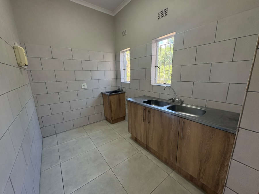 4 Bedroom Property for Sale in Geelhoutpark North West